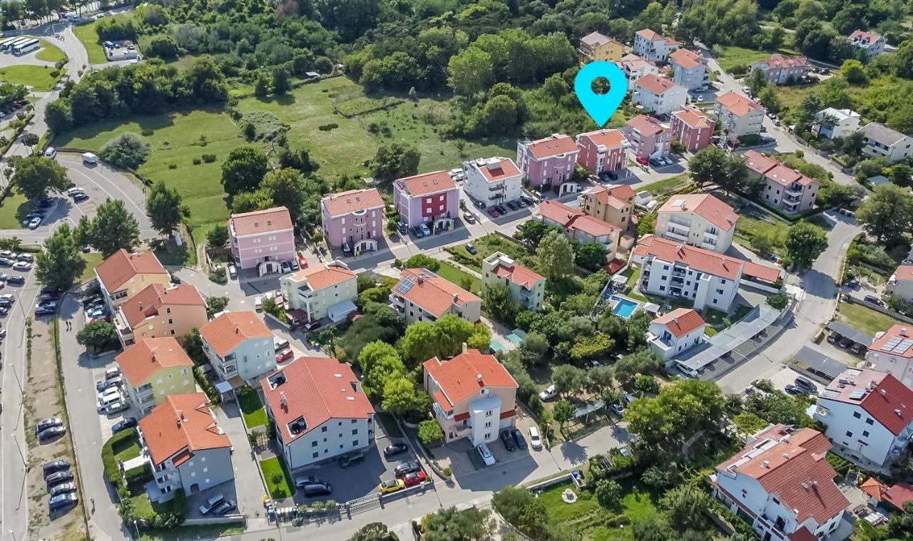 Apartments Melania & Antonia Baska  Bagian luar foto